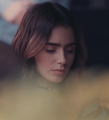 How_Lily_Collins_Fell_in_Love_With_Her_Brows___InStyle_042.jpg