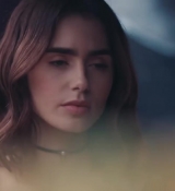 How_Lily_Collins_Fell_in_Love_With_Her_Brows___InStyle_044.jpg