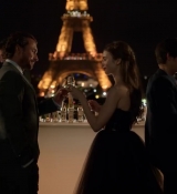 Emily_in_Paris_-_Official_Trailer_-_Netflix_156.jpg
