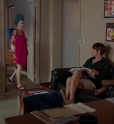 Emily_in_Paris_S01E03_Sexy_or_Sexist_720p_NF_WEB-DL_DDP5_1_x264-BTN_0594.jpg