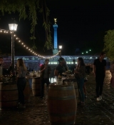 Emily_in_Paris_S01E03_Sexy_or_Sexist_720p_NF_WEB-DL_DDP5_1_x264-BTN_0952.jpg